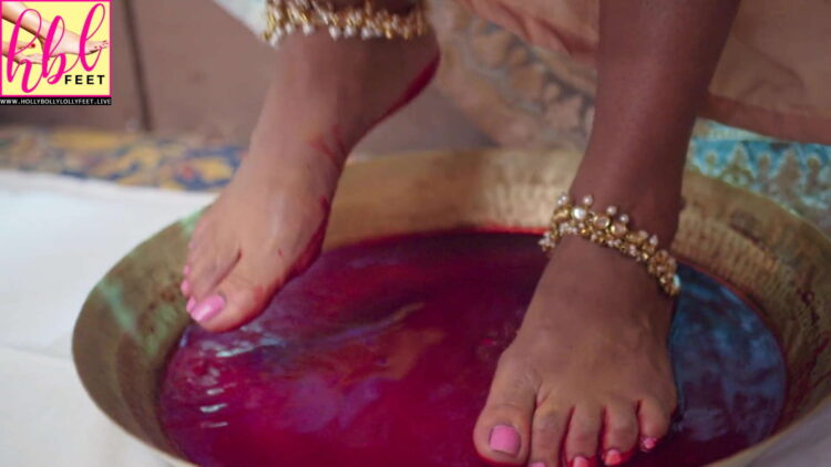 mohena singh feet 1