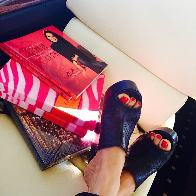 moll anderson feet 3