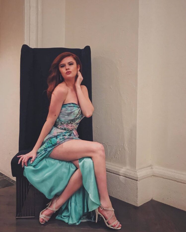 molly gallagher feet 1