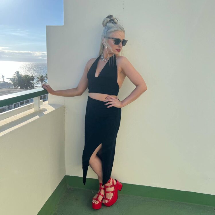 molly gallagher feet 2