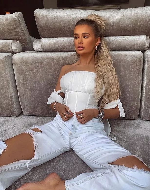 molly may schofield feet 5