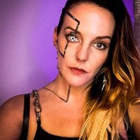 molly mcqueen feet 4