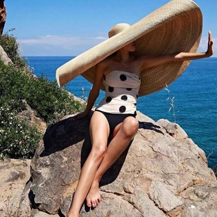 molly stanton feet 5