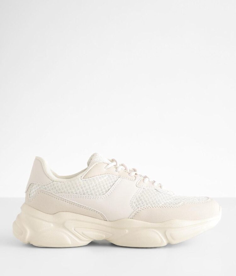 molly sterling feet 6