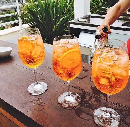 molly teshuva feet 4