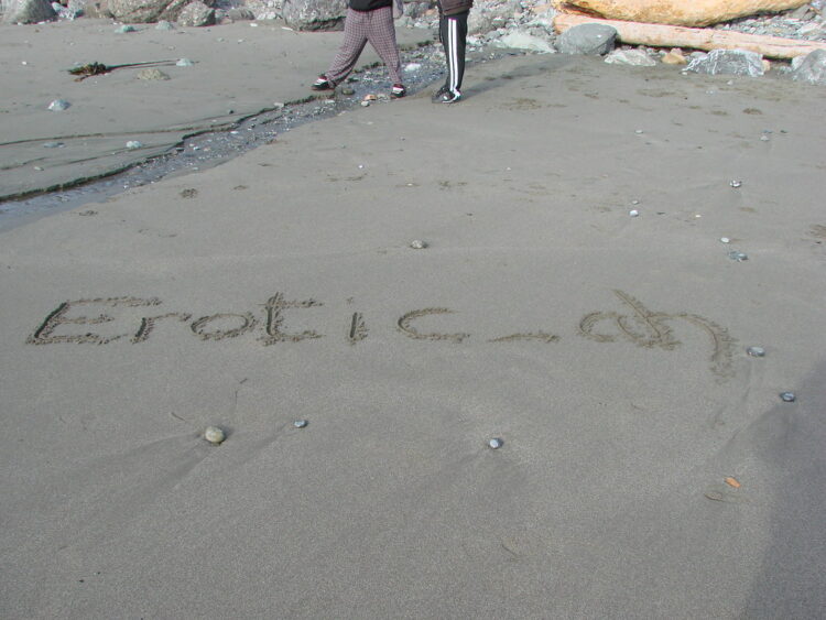 molly williams feet 3