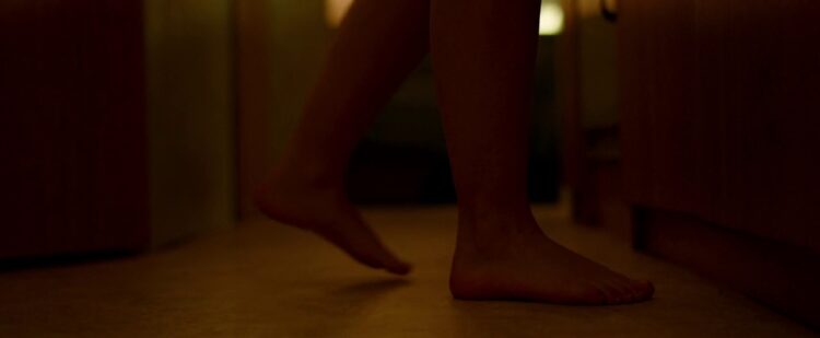 molly windsor feet 3