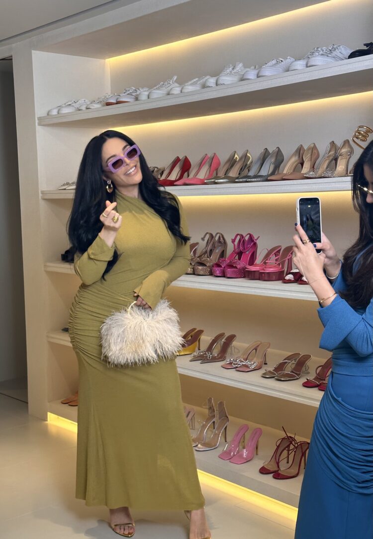 mona monica kattan feet 1