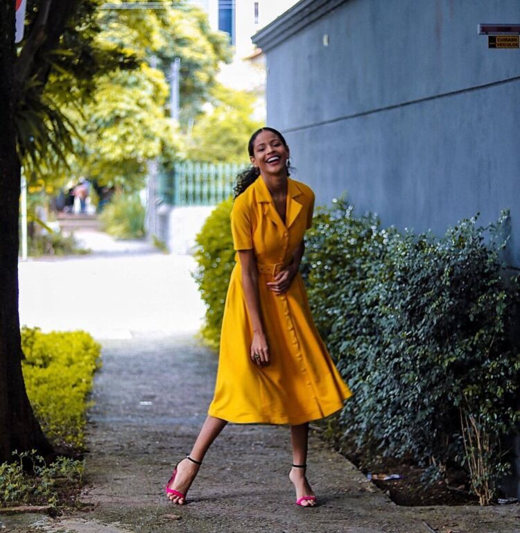 monalysa alcantara feet 3