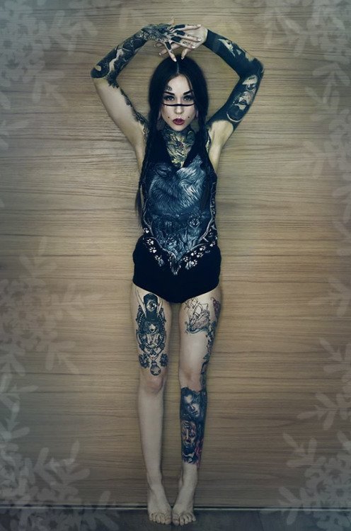 monami frost feet 6