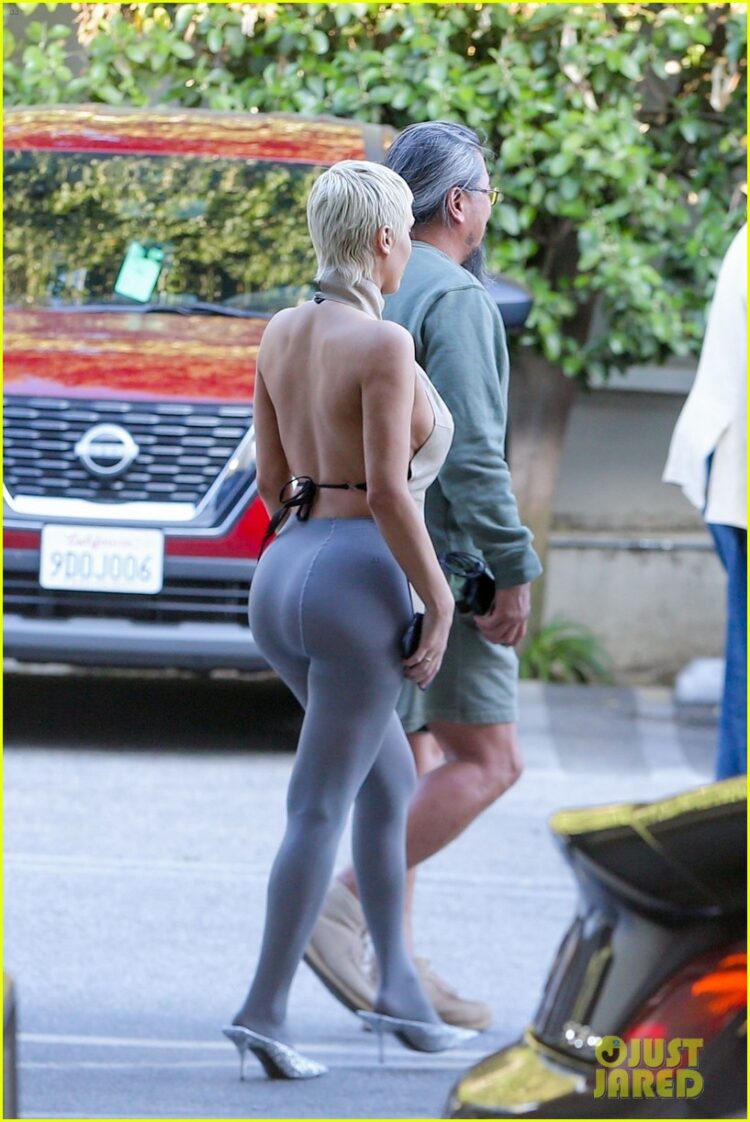 monica bianca feet 5