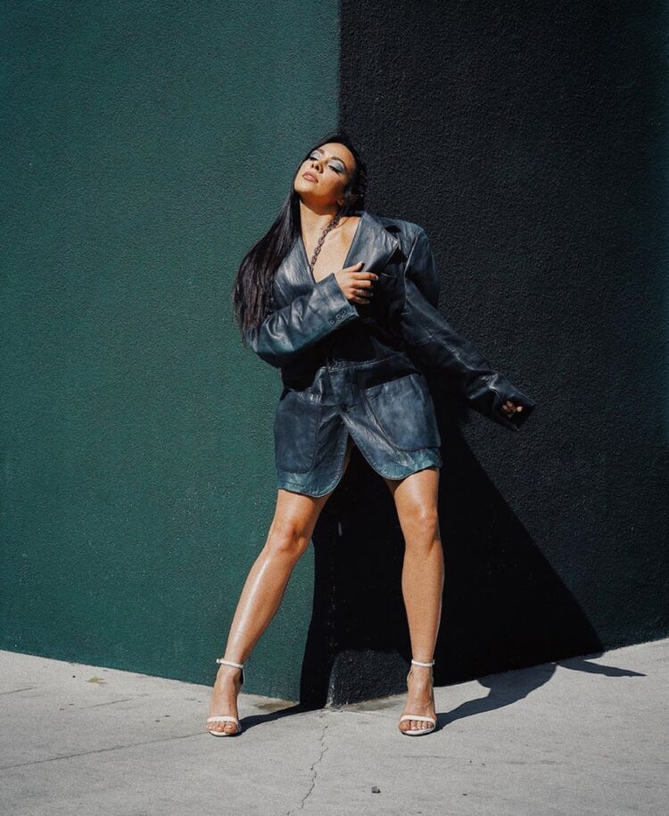 monica giavanna douglas feet 2