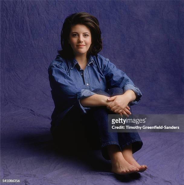 monica lewinsky feet 3