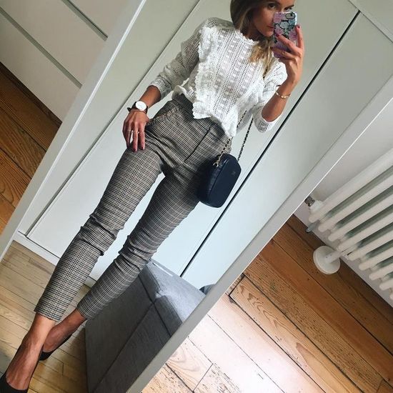 monica pinette feet 1