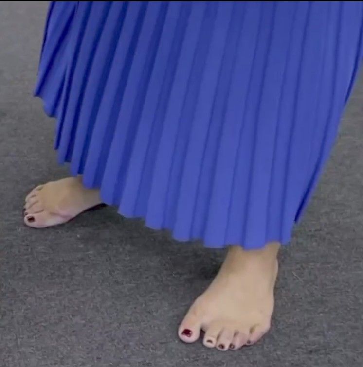 monica wright feet 1