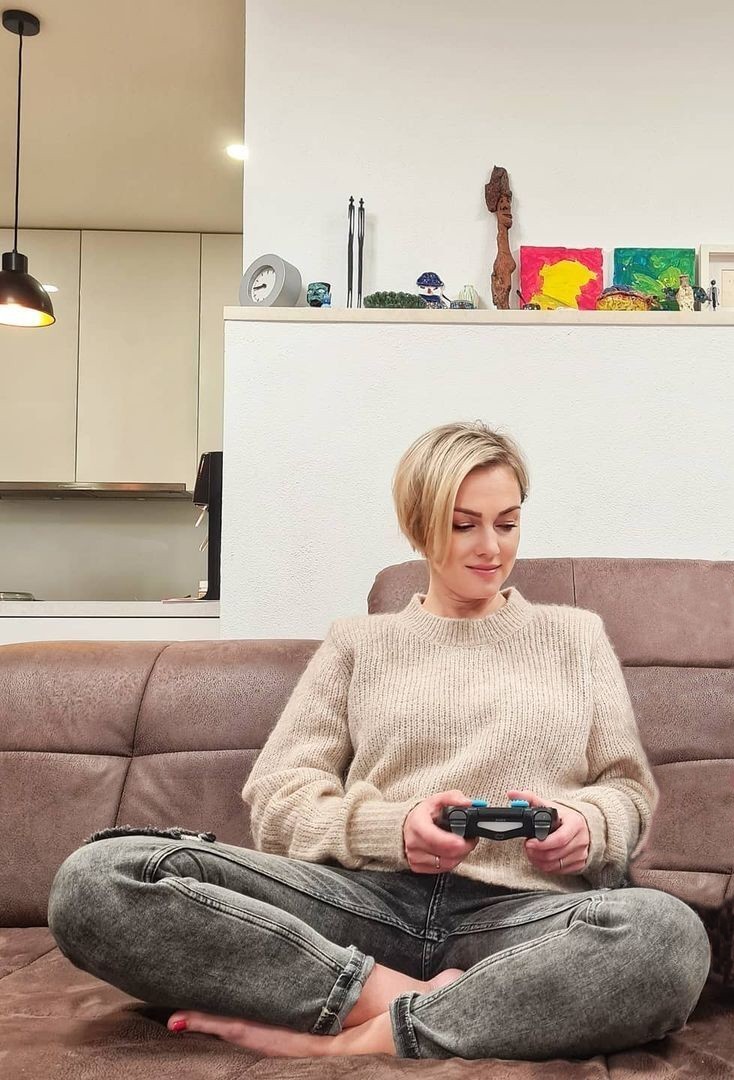 monika hilmerova feet 4