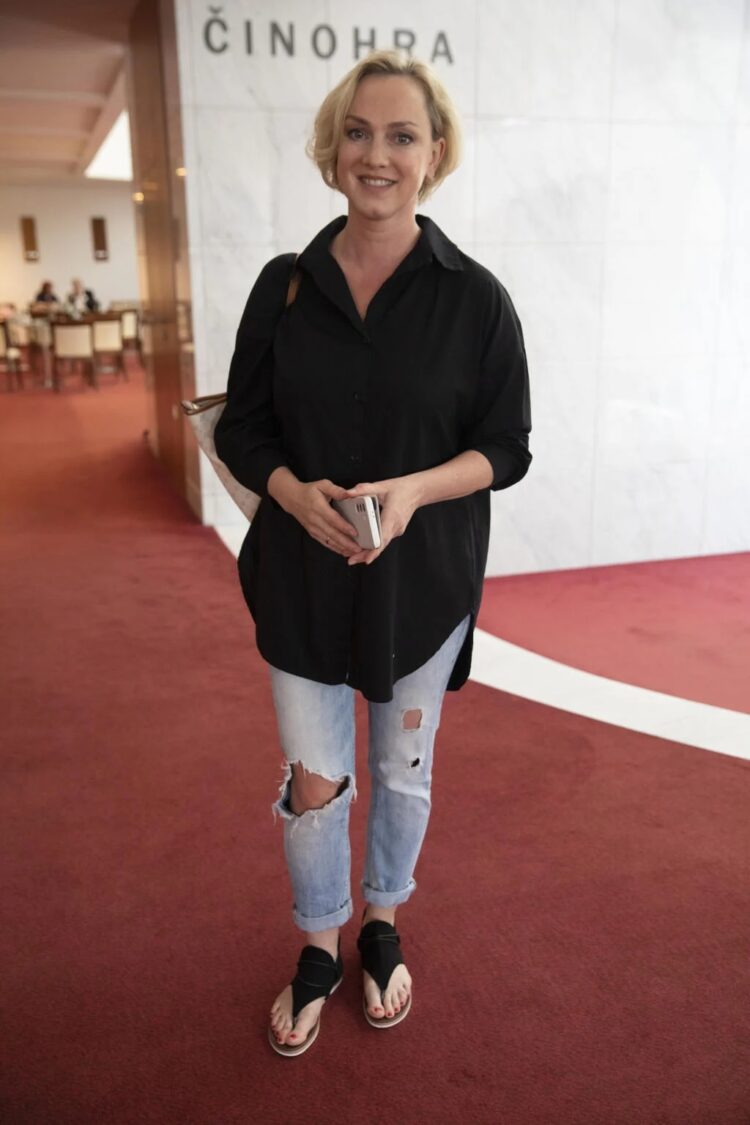 monika hilmerova feet