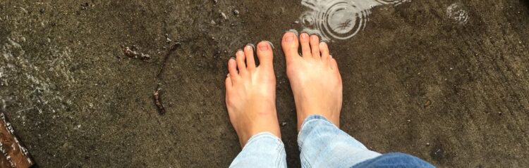 monique heart feet 4