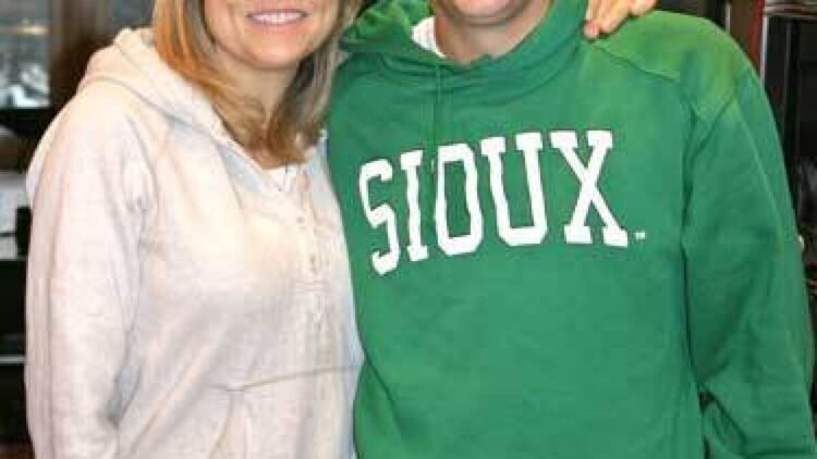 monique lamoureux kolls feet