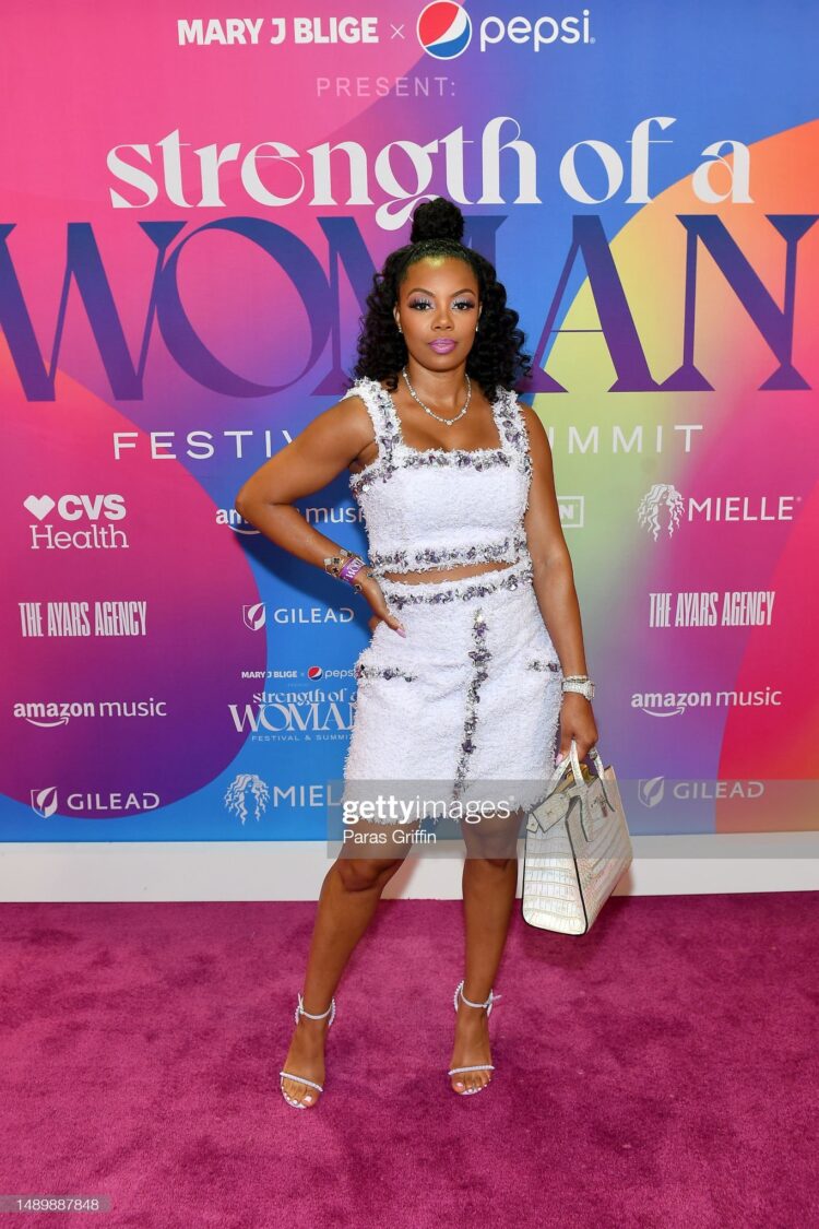 monique rodriguez feet