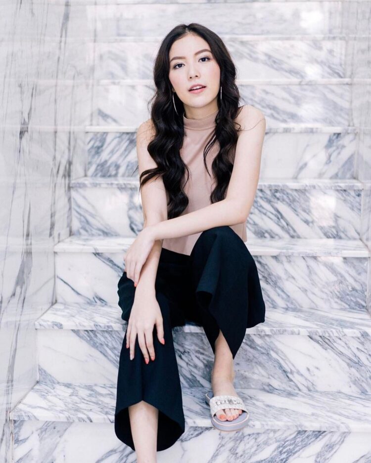 mook worranit thawornwong feet 1