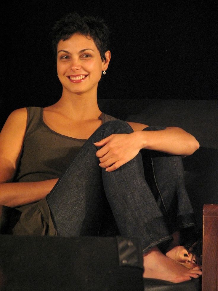 morena baccarin feet 6