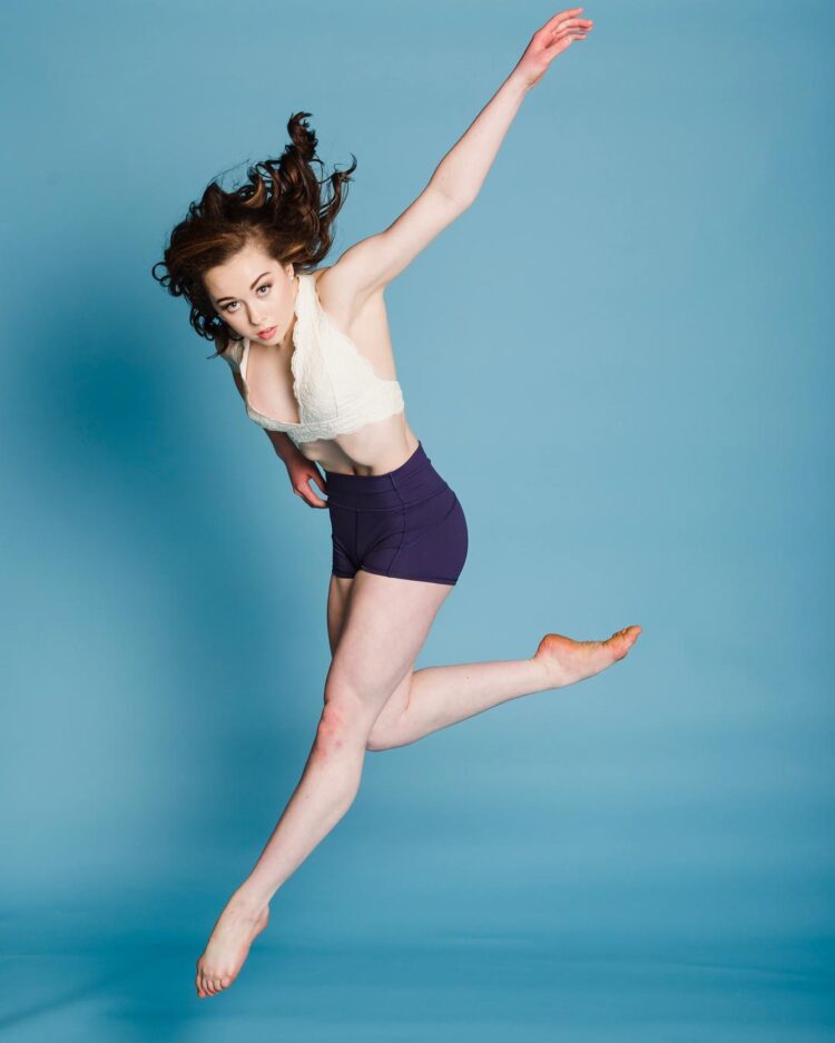 morgan higgins feet 1