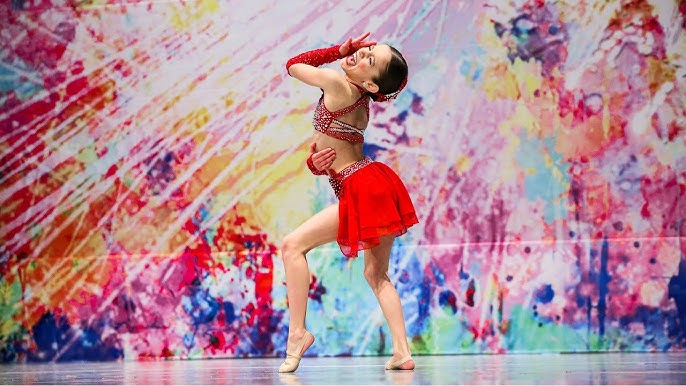 morgan neundorf feet 6