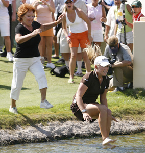 morgan pressel feet 4