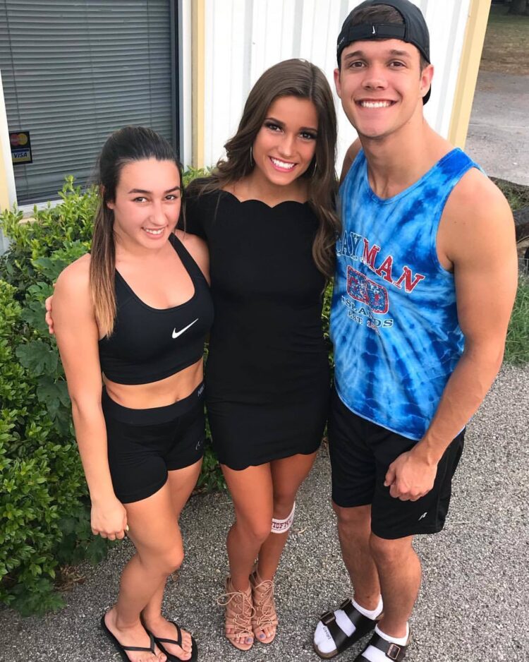 morgan simianer feet 3