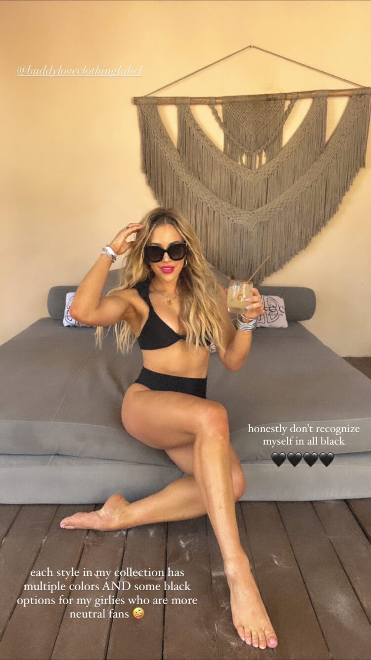 morgan willett feet 3