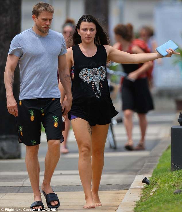 morgana mcnelis feet 6