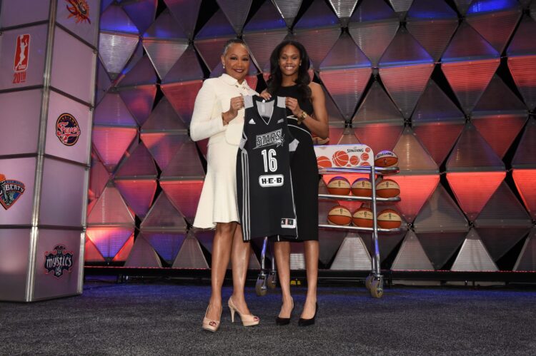 moriah jefferson feet scaled