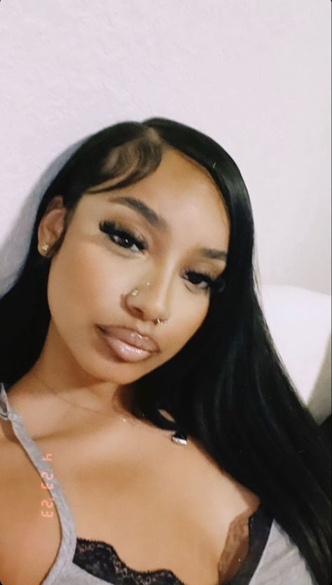 moriah kaelyn feet 3