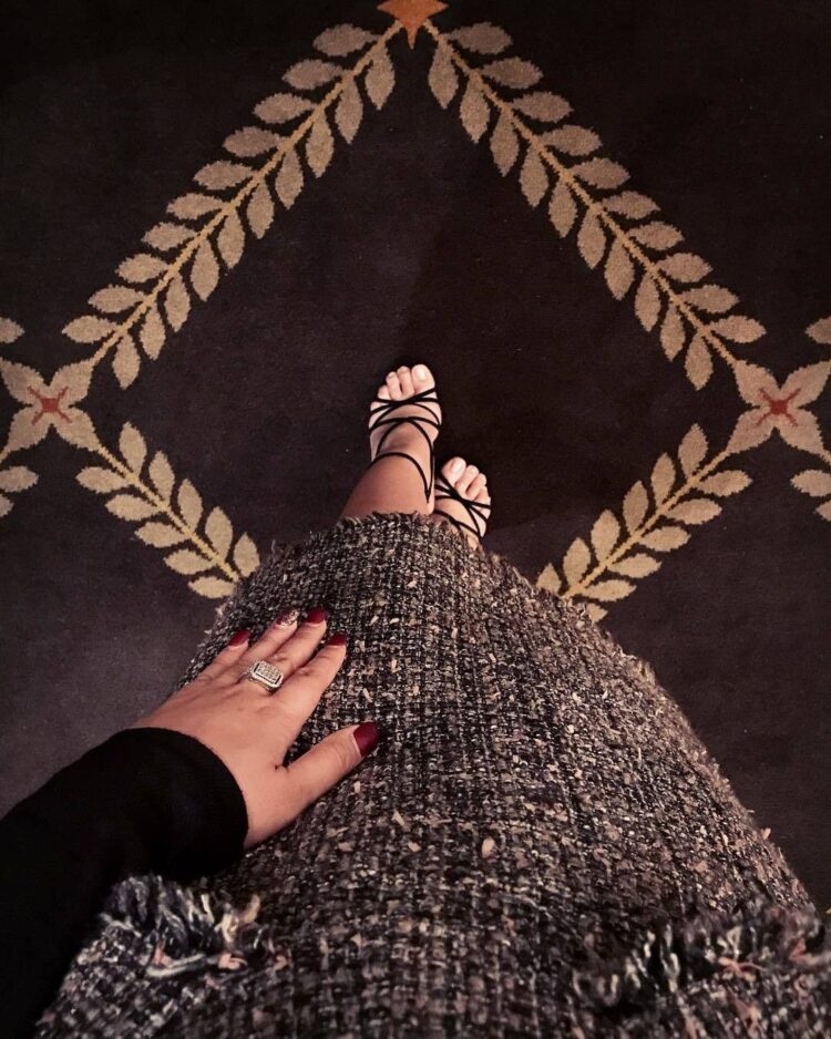 morissette amon feet 2