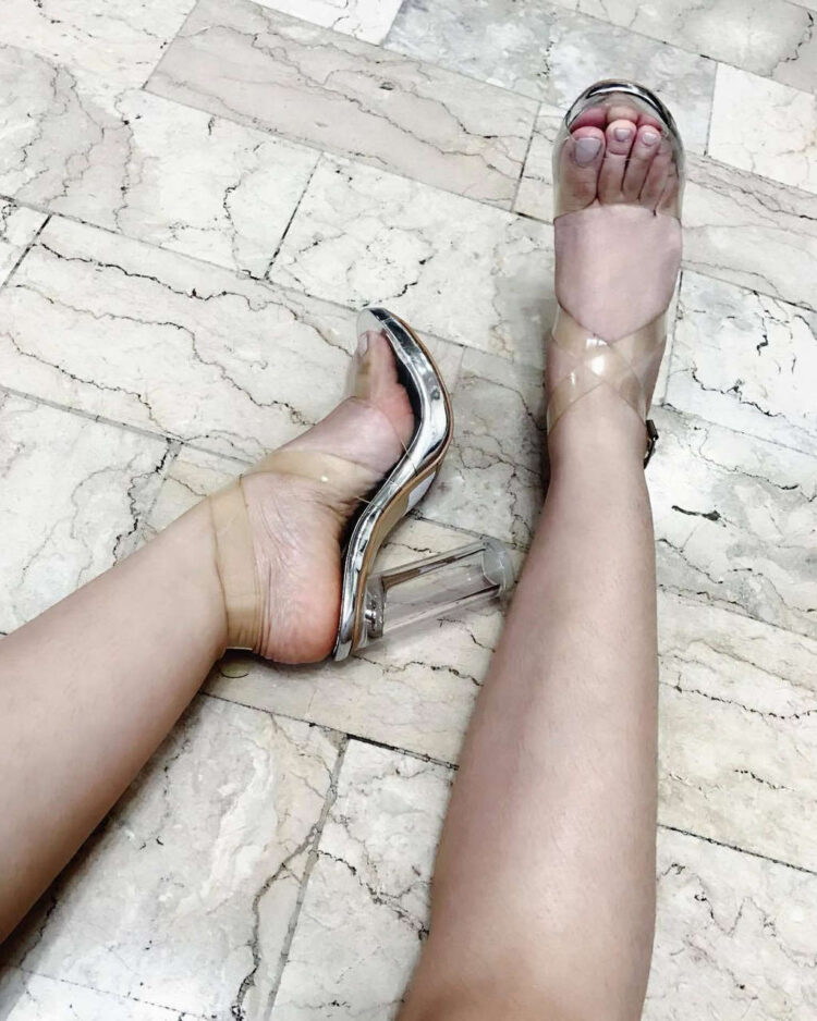 morissette amon feet 6