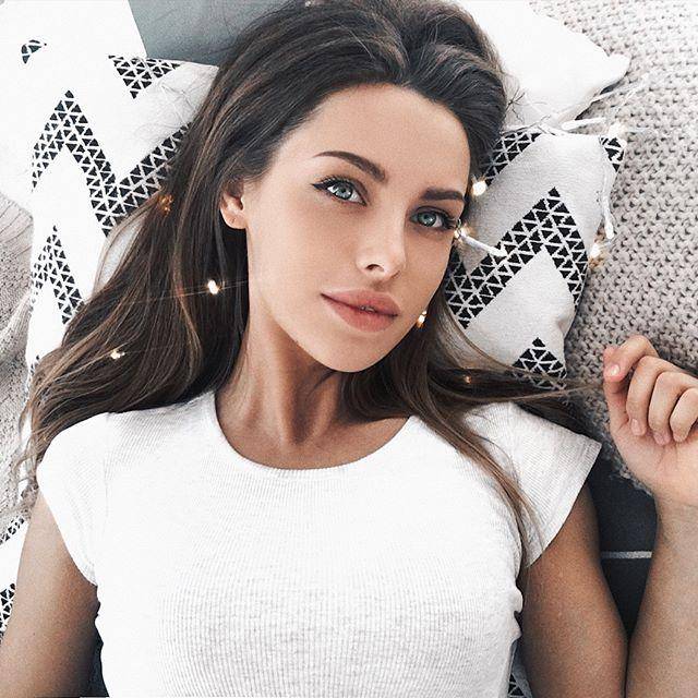 mosha makeeva feet 2