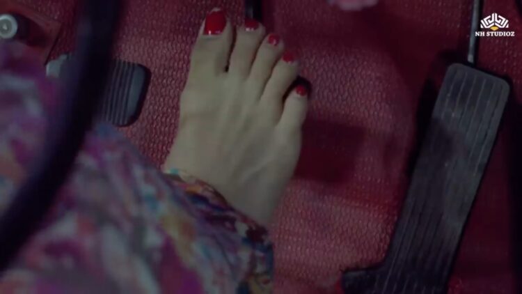 moushumi chatterjee feet 2