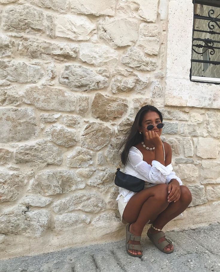 moya mawhinney feet 5