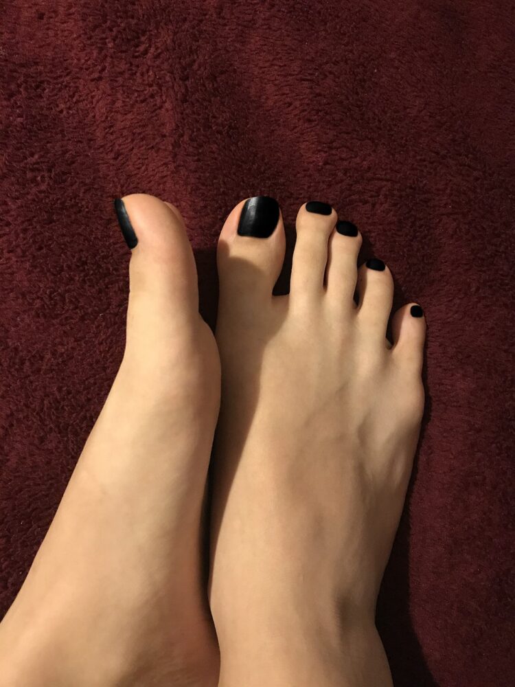 mree feet