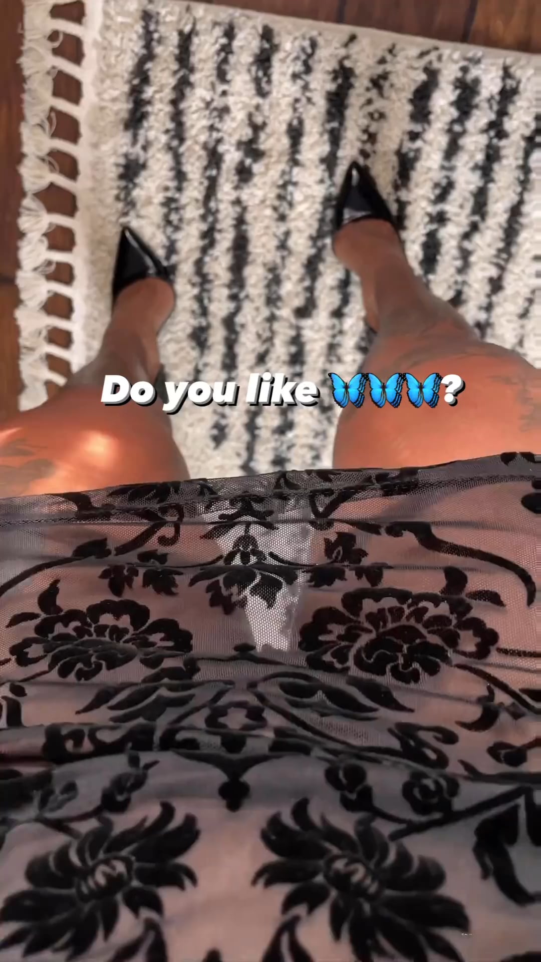 ms. layla the gamer feet 2