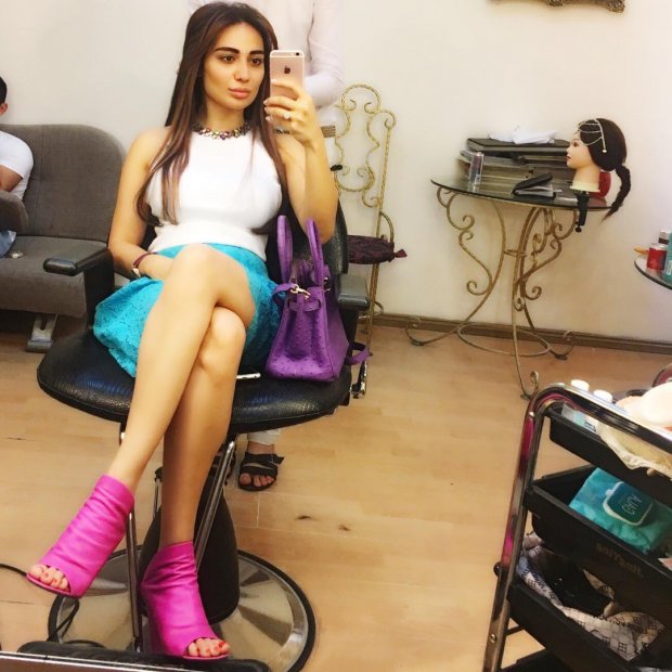 munisa rizaeva feet 6