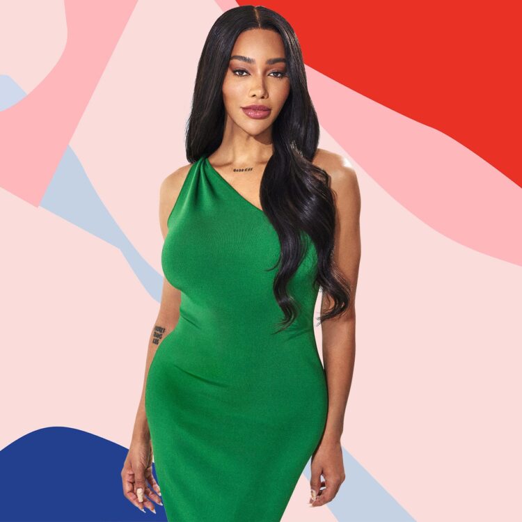 munroe bergdorf feet 6