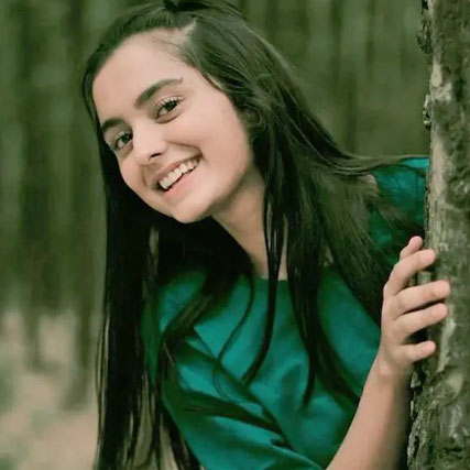 muskan siddiqui feet 6