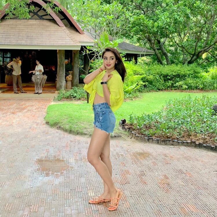 musskan sethi feet 3