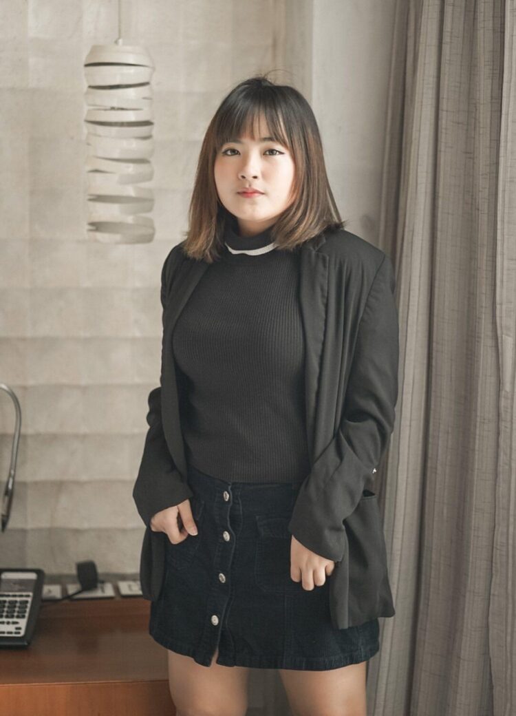 mutiara donna visca feet