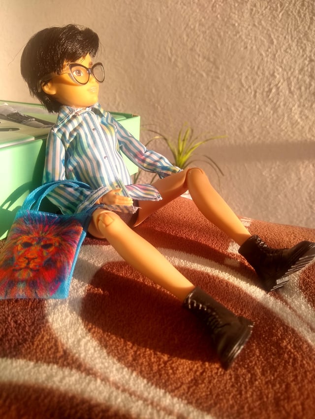 my dolls world feet 3