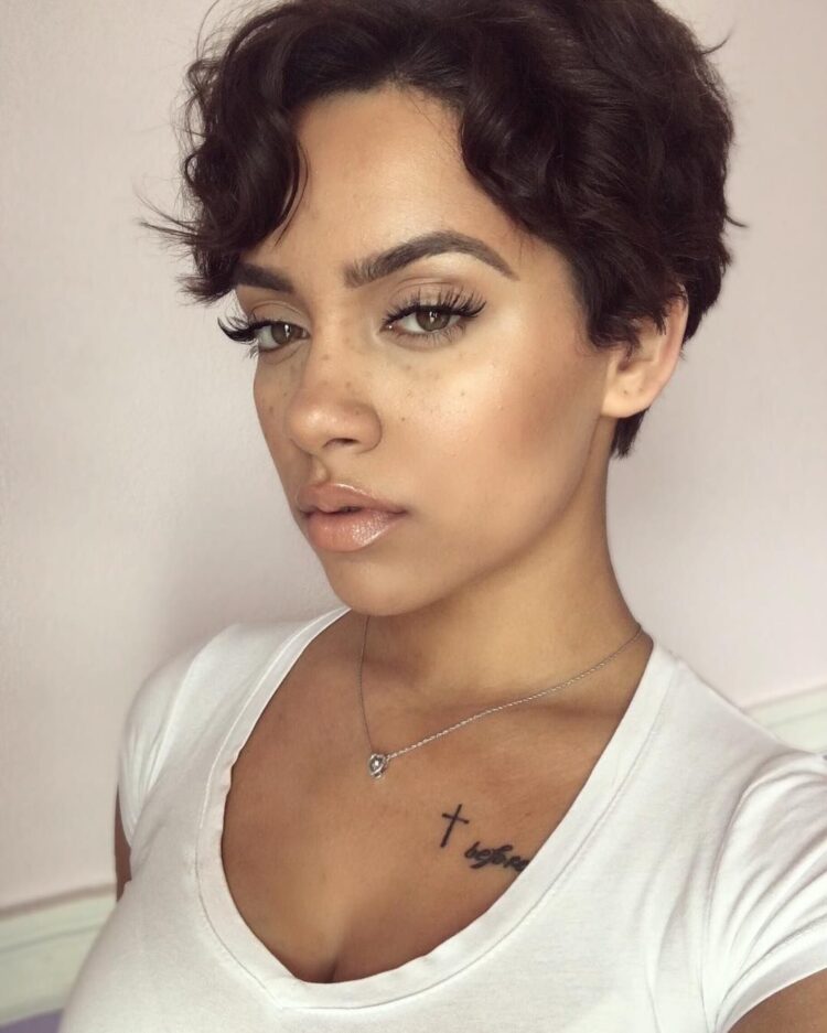 myesha polnett feet 4