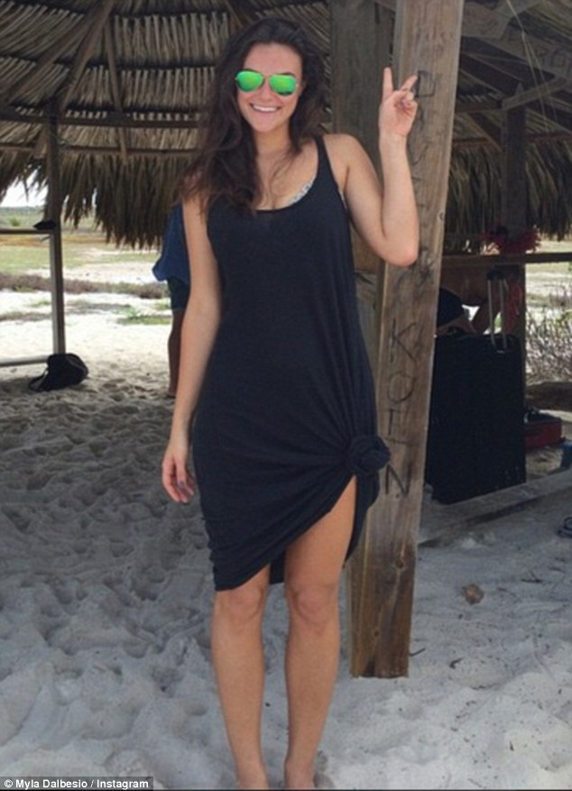 myla dalbesio feet 2