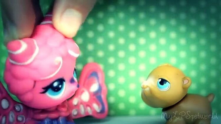 mylpspetworld feet 2